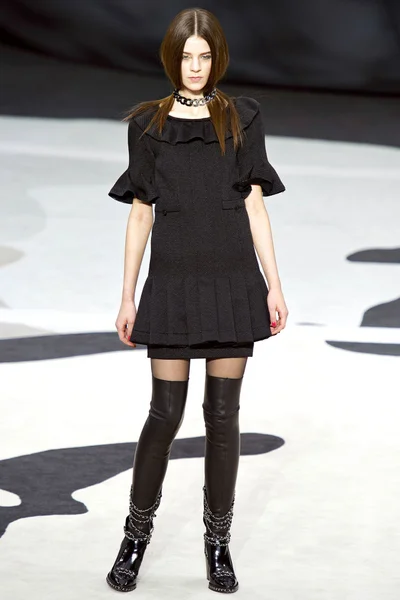 Look 69